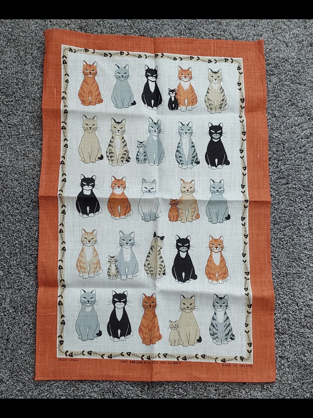 Irish Linen Cat Print Tea Towels Set Of Two NWOT